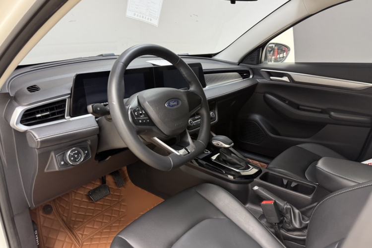 Used Ford Escort 2021 1.5L Automatic Diamond Edition Interior 4