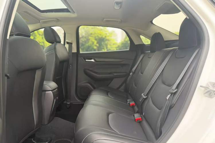 Used Ford Escort 2021 1.5L Automatic Diamond Edition Interior 6