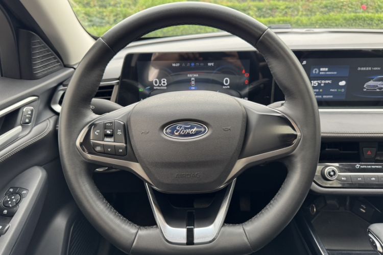 Used Ford Escort 2021 1.5L Automatic Diamond Edition Interior 8