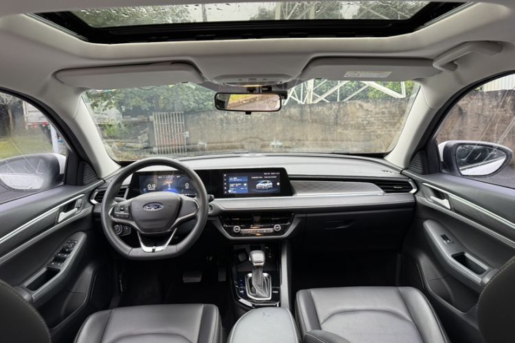 Used Ford Escort 2021 1.5L Automatic Diamond Edition Interior 9