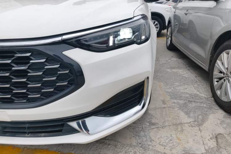 Used Ford Escort 2021 1.5L Automatic Diamond Edition Left Front Headlight