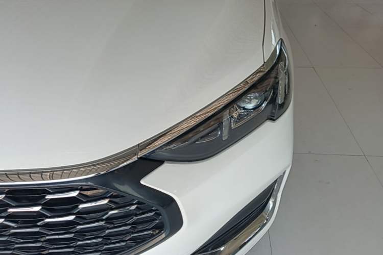 Used Ford Escort 2021 1.5L Automatic Diamond Edition Left Front Headlight