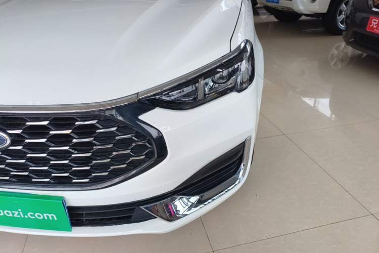 Used Ford Escort 2021 1.5L Automatic Diamond Edition Left Front Headlight