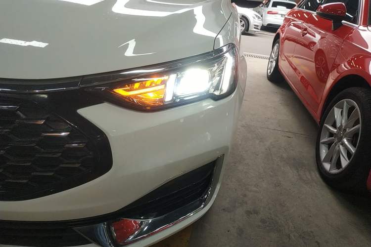 Used Ford Escort 2021 1.5L Automatic Diamond Edition Left Front Headlight