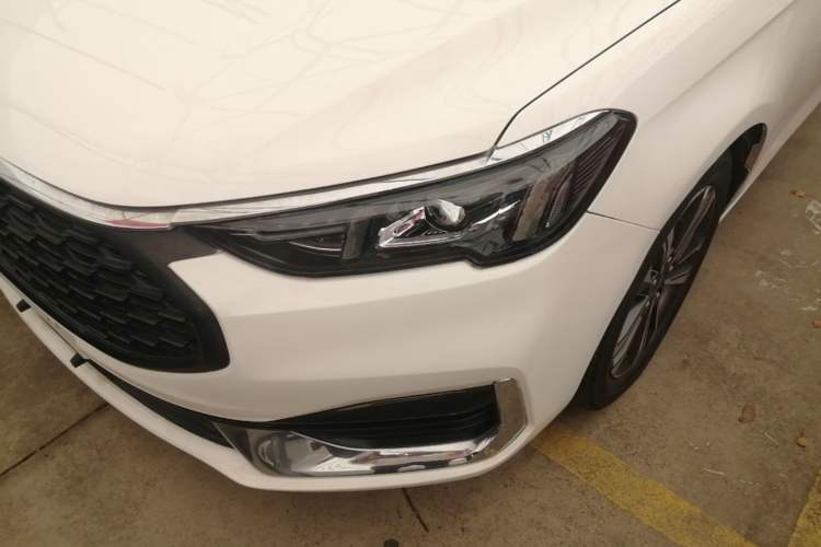 Used Ford Escort 2021 1.5L Automatic Diamond Edition Left Front Headlight