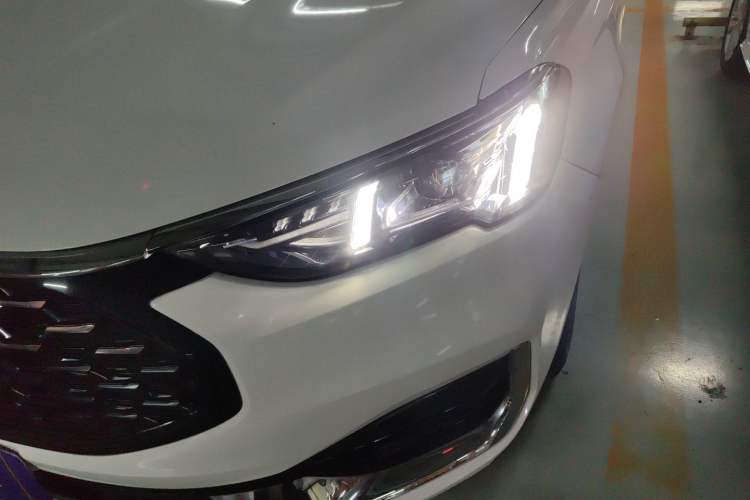 Used Ford Escort 2021 1.5L Automatic Diamond Edition Left Front Headlight