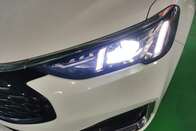 Used Ford Escort 2021 1.5L Automatic Diamond Edition Left Front Headlight