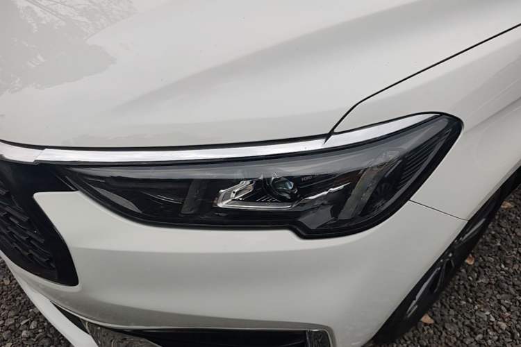 Used Ford Escort 2021 1.5L Automatic Diamond Edition Left Front Headlight
