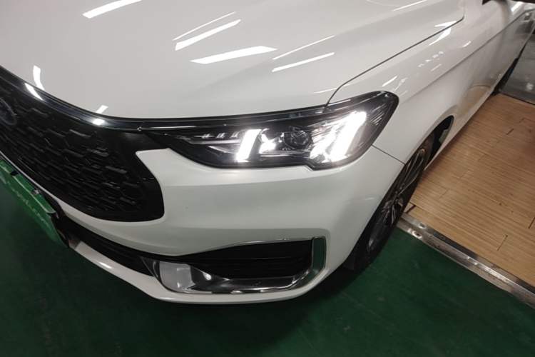 Used Ford Escort 2021 1.5L Automatic Diamond Edition Left Front Headlight