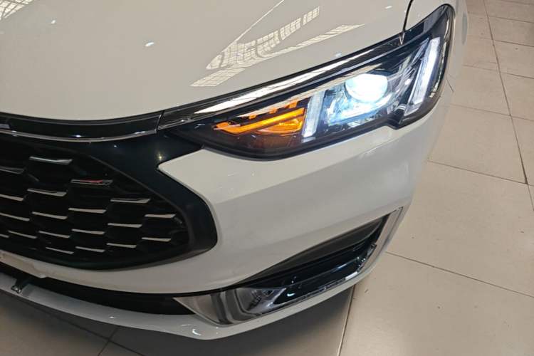 Used Ford Escort 2021 1.5L Automatic Diamond Edition Left Front Headlight