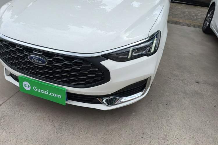 Used Ford Escort 2021 1.5L Automatic Diamond Edition Left Front Headlight