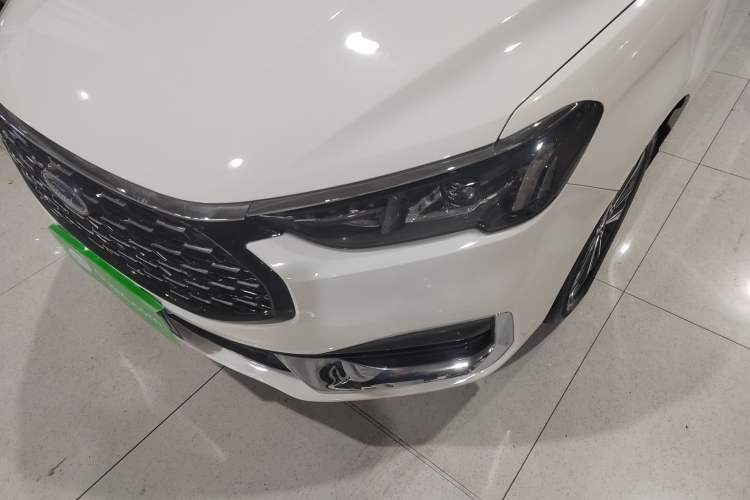 Used Ford Escort 2021 1.5L Automatic Diamond Edition Left Front Headlight