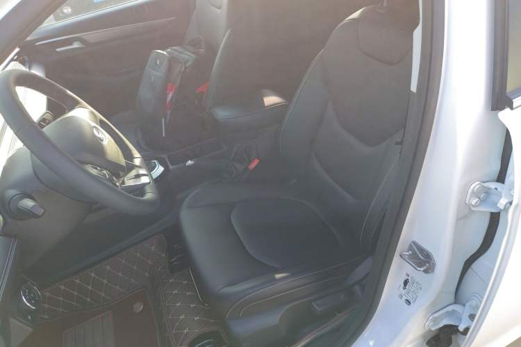 Used Ford Escort 2021 1.5L Automatic Diamond Edition Left Front Seat