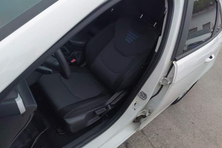 Used Ford Escort 2021 1.5L Automatic Gold Edition Left Front Seat