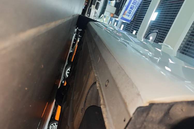 Used Ford Escort 2021 1.5L Automatic Platinum Edition Left Side Sill