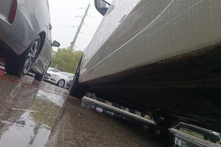 Used Ford Escort 2021 1.5L Automatic Diamond Edition Left Side Sill