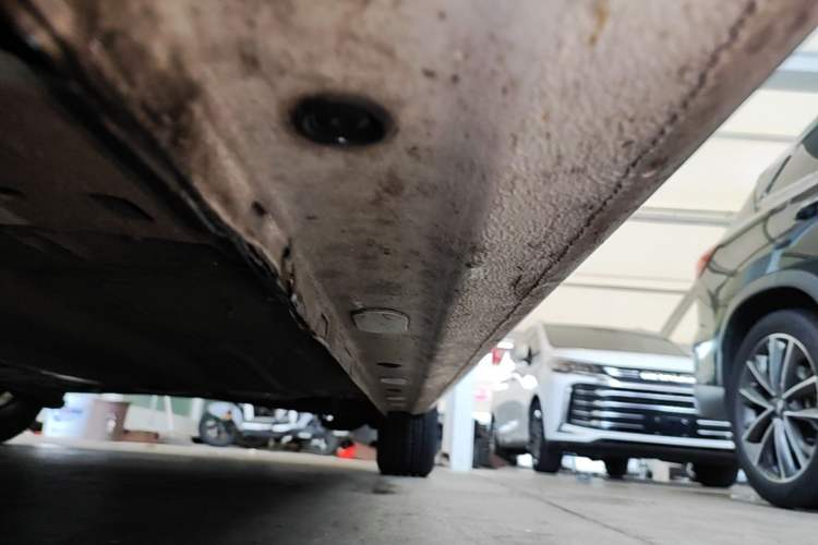 Used Ford Escort 2021 1.5L Automatic Gold Edition Left Side Sill