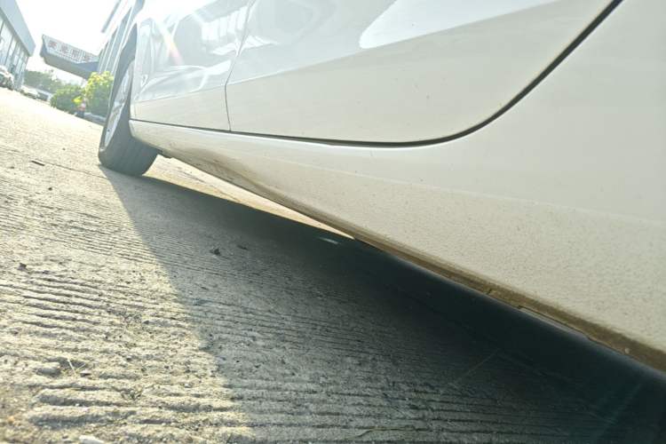 Used Ford Escort 2021 1.5L Automatic Platinum Edition Left Side Sill