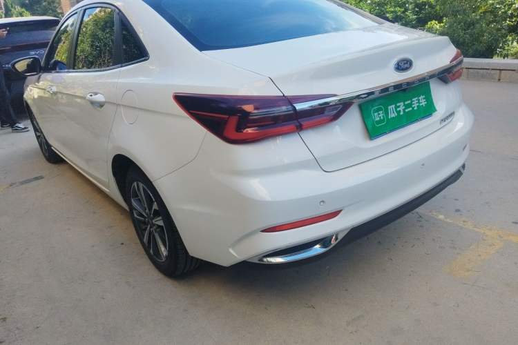 Used Ford Escort 2021 1.5L Automatic Diamond Edition Rear Left 45 Deg
