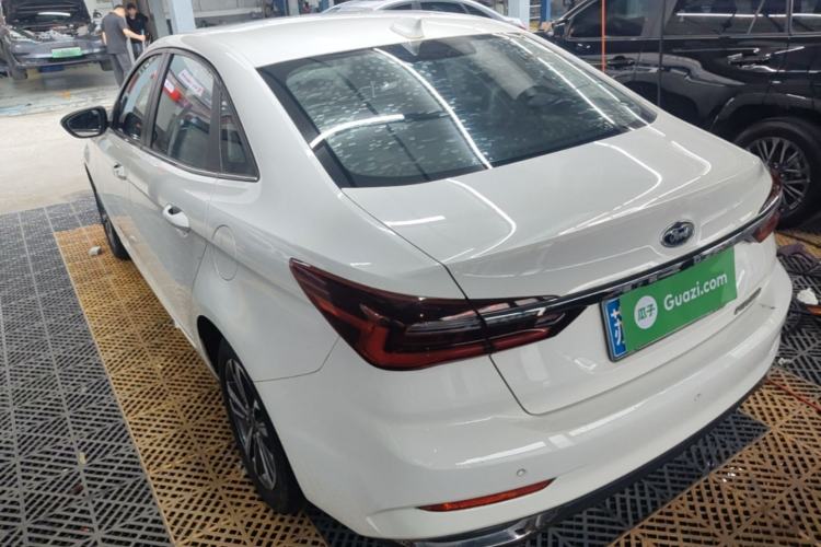 Used Ford Escort 2021 1.5L Automatic Diamond Edition Rear Left 45 Deg