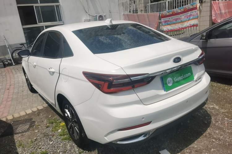 Used Ford Escort 2021 1.5L Automatic Diamond Edition Rear Left 45 Deg