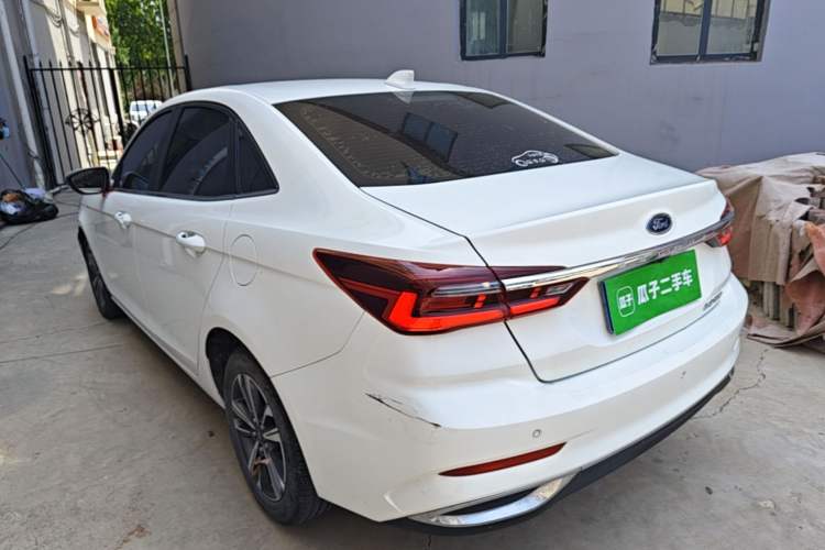 Used Ford Escort 2021 1.5L Automatic Diamond Edition Rear Left 45 Deg