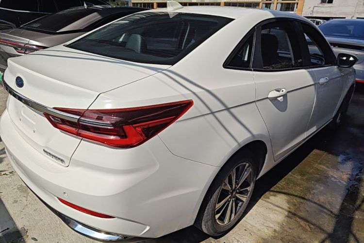 Used Ford Escort 2021 1.5L Automatic Diamond Edition Rear Right 45 Deg
