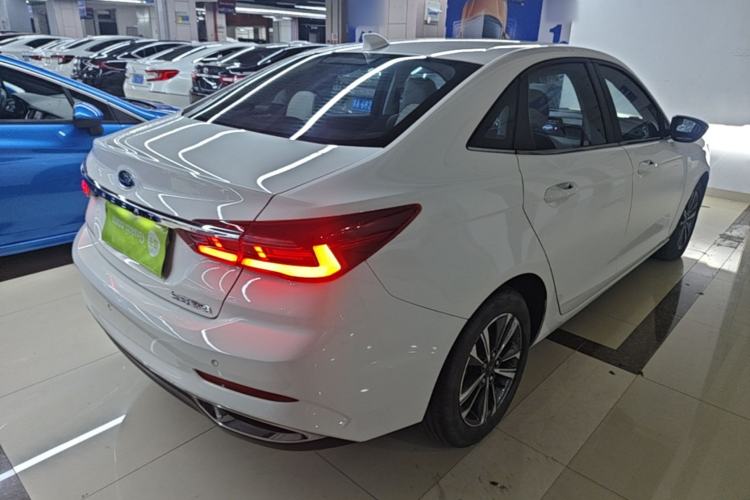 Used Ford Escort 2021 1.5L Automatic Diamond Edition Rear Right 45 Deg