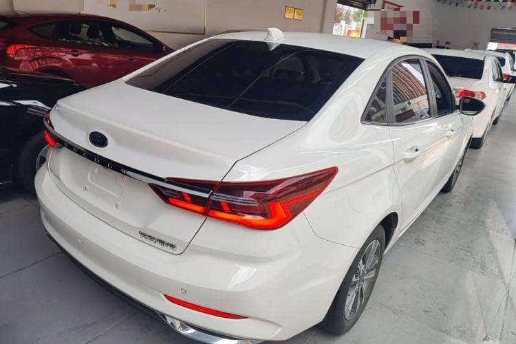 Used Ford Escort 2021 1.5L Automatic Diamond Edition Rear Right 45 Deg