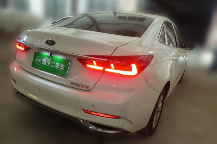 Used Ford Escort 2021 1.5L Automatic Platinum Edition Rear Right 45 Deg