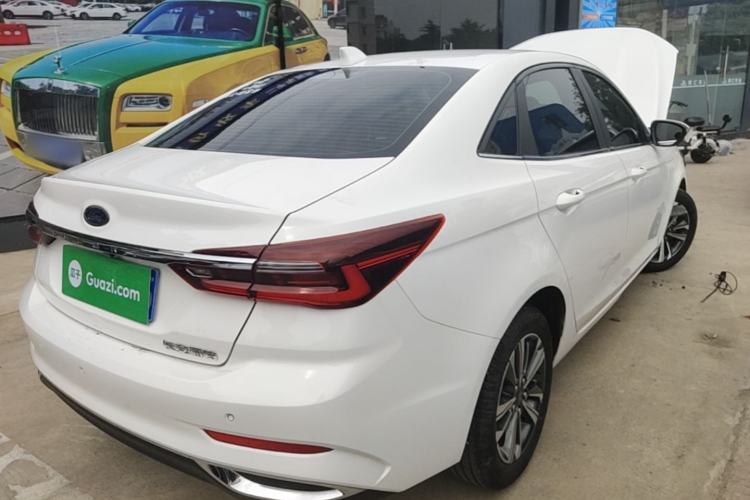 Used Ford Escort 2021 1.5L Automatic Diamond Edition Rear Right 45 Deg