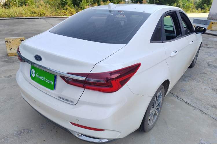 Used Ford Escort 2021 1.5L Automatic Diamond Edition Rear Right 45 Deg
