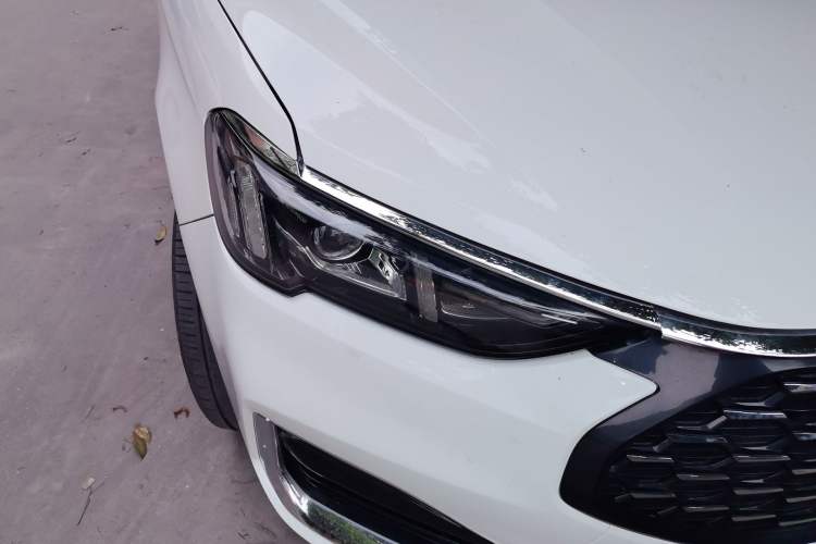 Used Ford Escort 2021 1.5L Automatic Diamond Edition Right Front Headlight