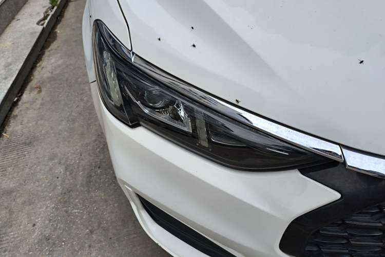Used Ford Escort 2021 1.5L Automatic Gold Edition Right Front Headlight