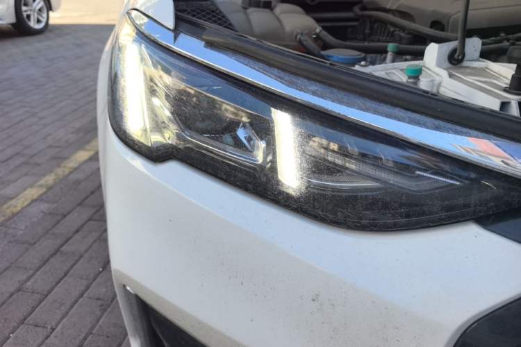 Used Ford Escort 2021 1.5L Automatic Diamond Edition Right Front Headlight