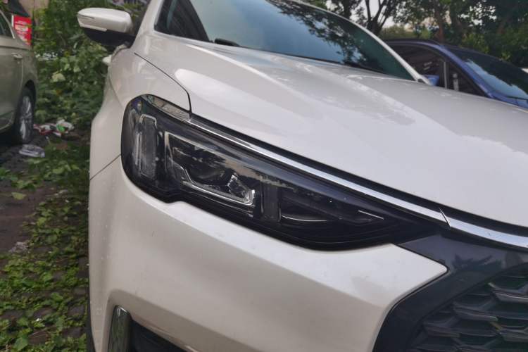 Used Ford Escort 2021 1.5L Automatic Diamond Edition Right Front Headlight