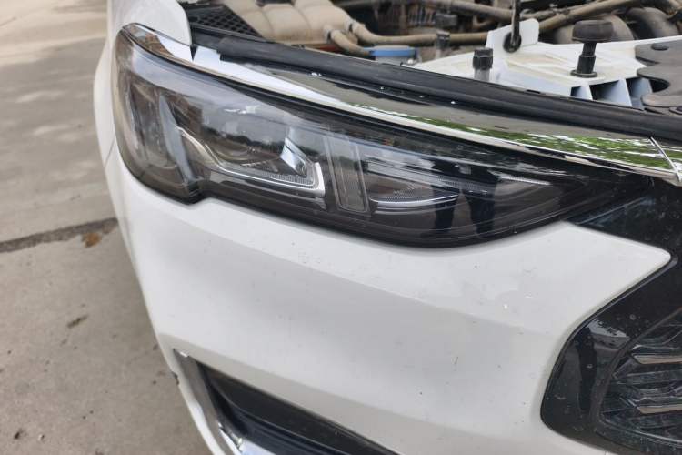 Used Ford Escort 2021 1.5L Automatic Diamond Edition Right Front Headlight