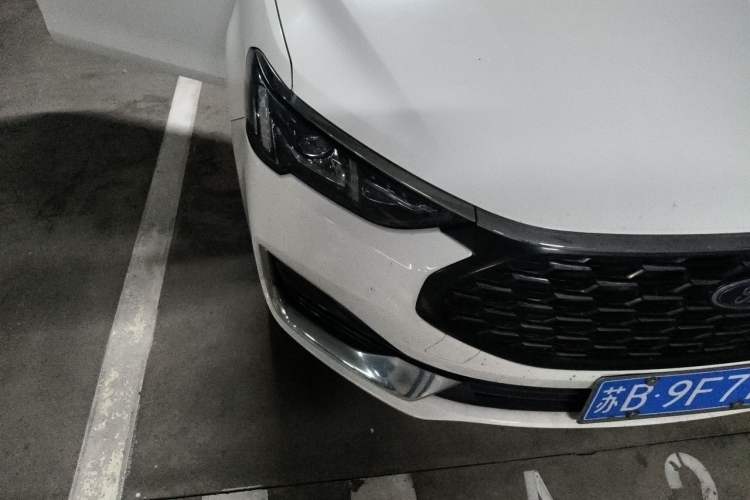 Used Ford Escort 2021 1.5L Automatic Diamond Edition Right Front Headlight