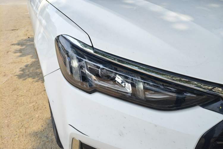 Used Ford Escort 2021 1.5L Automatic Diamond Edition Right Front Headlight