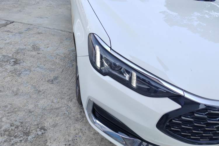 Used Ford Escort 2021 1.5L Automatic Diamond Edition Right Front Headlight