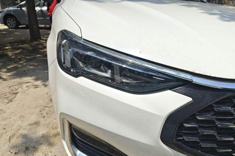Used Ford Escort 2021 1.5L Automatic Diamond Edition Right Front Headlight