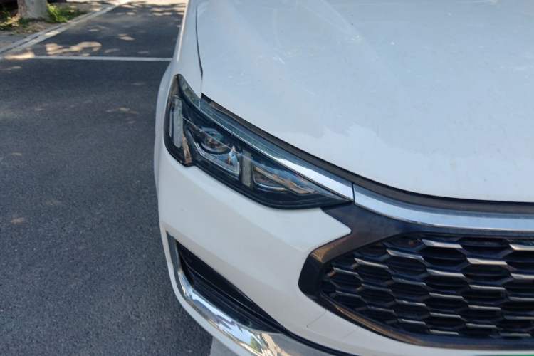 Used Ford Escort 2021 1.5L Automatic Diamond Edition Right Front Headlight