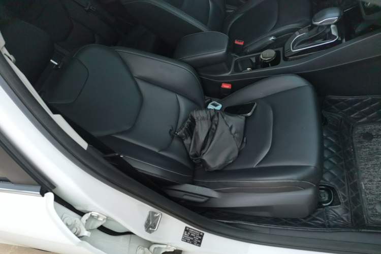 Used Ford Escort 2021 1.5L Automatic Diamond Edition Right Front Seat