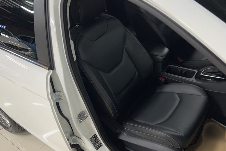 Used Ford Escort 2021 1.5L Automatic Diamond Edition Right Front Seat