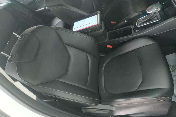 Used Ford Escort 2021 1.5L Automatic Diamond Edition Right Front Seat