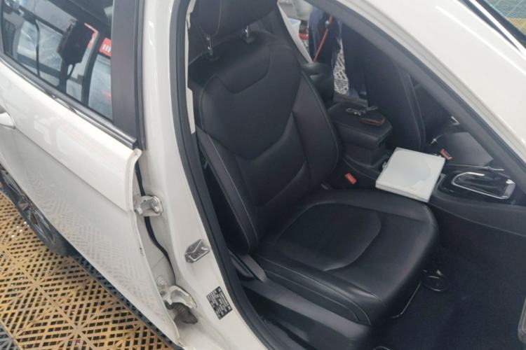 Used Ford Escort 2021 1.5L Automatic Diamond Edition Right Front Seat