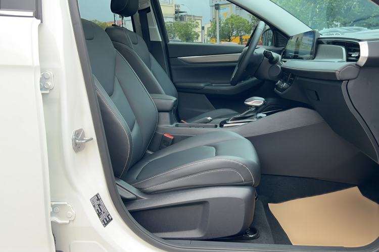 Used Ford Escort 2021 1.5L Automatic Diamond Edition Right Front Seat