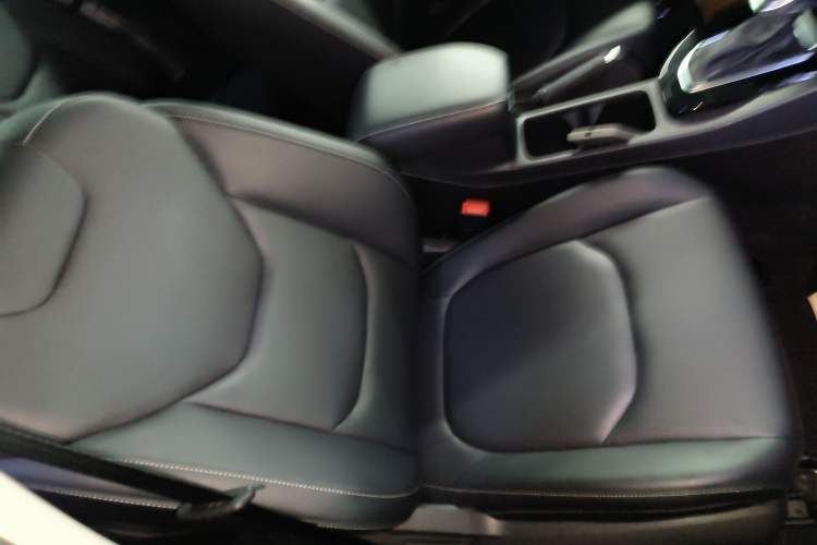 Used Ford Escort 2021 1.5L Automatic Diamond Edition Right Front Seat