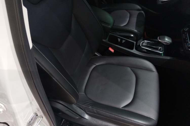 Used Ford Escort 2021 1.5L Automatic Diamond Edition Right Front Seat