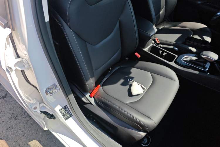 Used Ford Escort 2021 1.5L Automatic Diamond Edition Right Front Seat